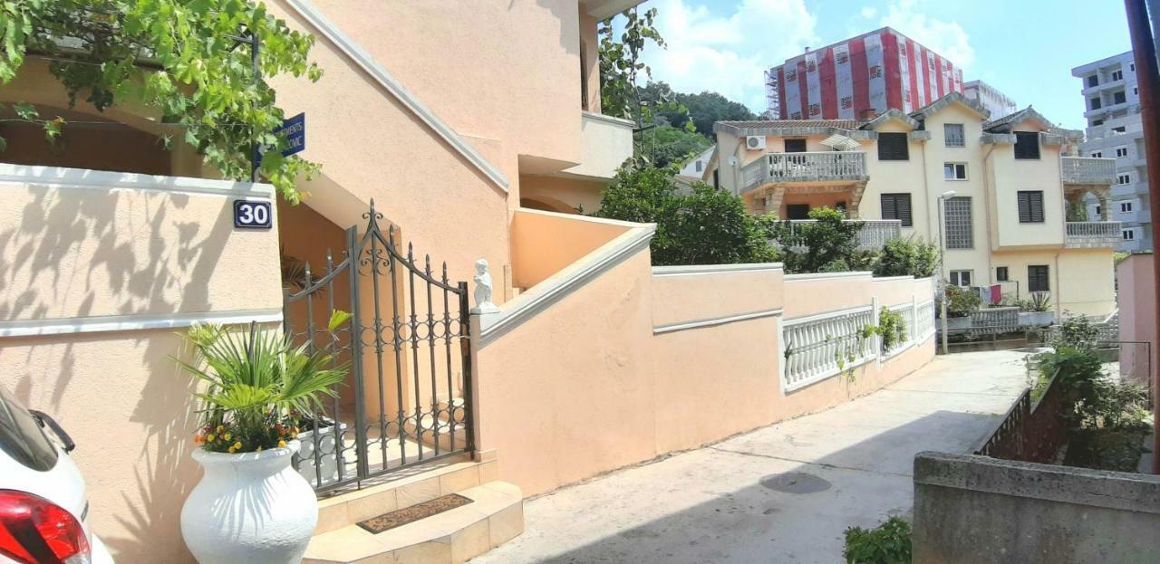 Apartments & Studios Tomanovic Budva Exterior photo